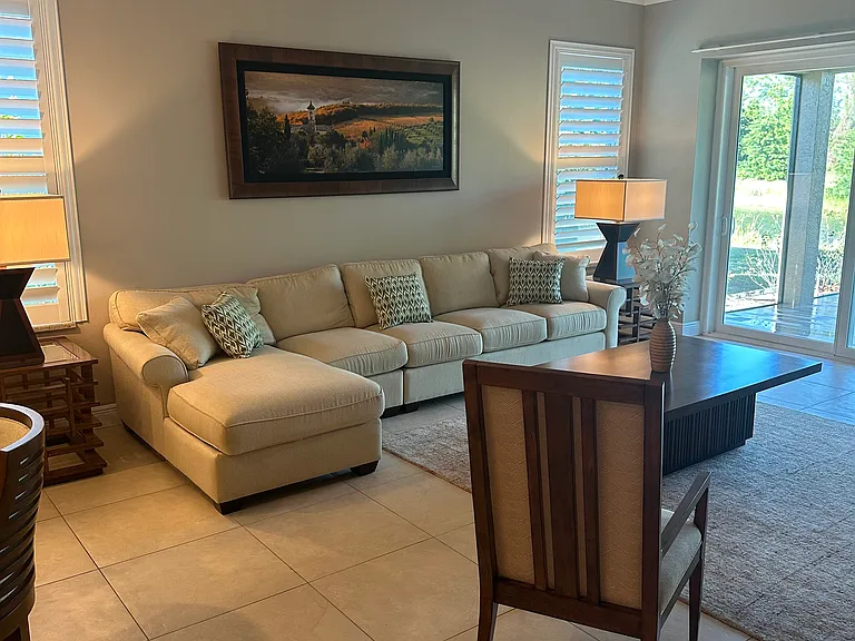 7135 Kensington Ct — Photo 29