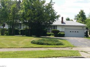 17314 Lipton Ave, Cleveland, OH