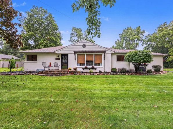 1014 Crestwood Ln, Jackson, MI 49203