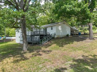195 Redbud Ave, Rockaway Beach, MO 65740