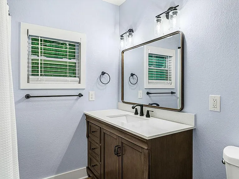 Common Bathroom