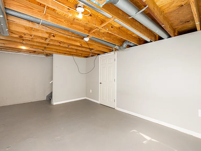 251 Sheffield Dr — Photo 27