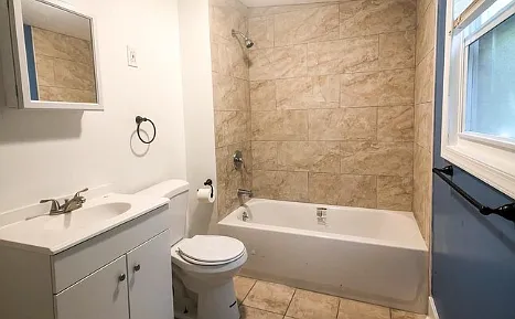 5138 Ludlow St #1 — Photo 10