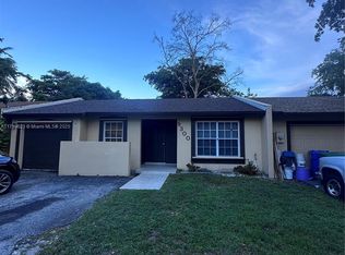9300 E Elm Ln #9300, Hollywood, FL 33025