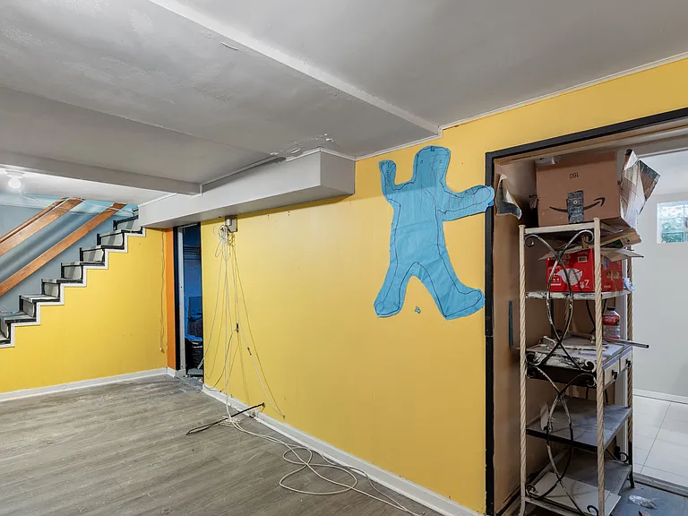 407 Dodge Ave — Photo 8