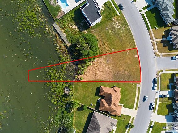 5th image of 7052 Lago Vista Blvd