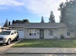 239 W Hampton Way, Fresno, CA 93705