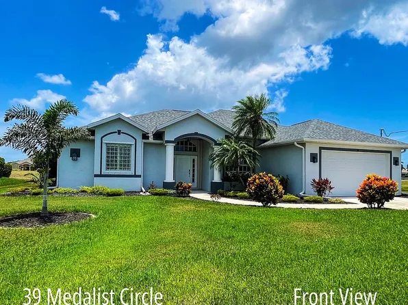 39 Medalist Cir, Rotonda West, FL 33947