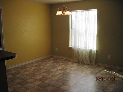 3rd image of 2413 Isabelle Dr