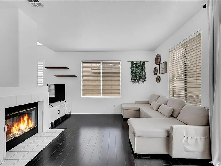 27626 Morning Glory Pl — Photo 7
