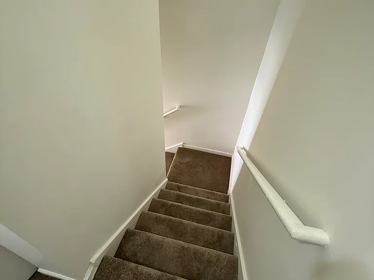Rosewood Riverside — Photo 13