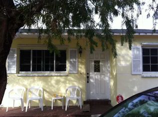 6448 W 8th Ave, Hialeah, FL 33012