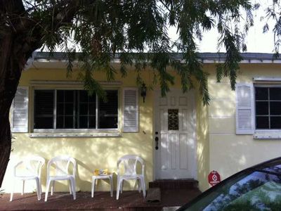 6448 W 8th Ave, Hialeah, FL, 33012