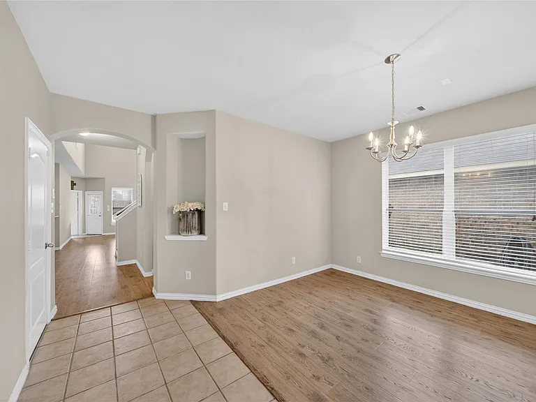 2411 Horned Owl Dr — Photo 5