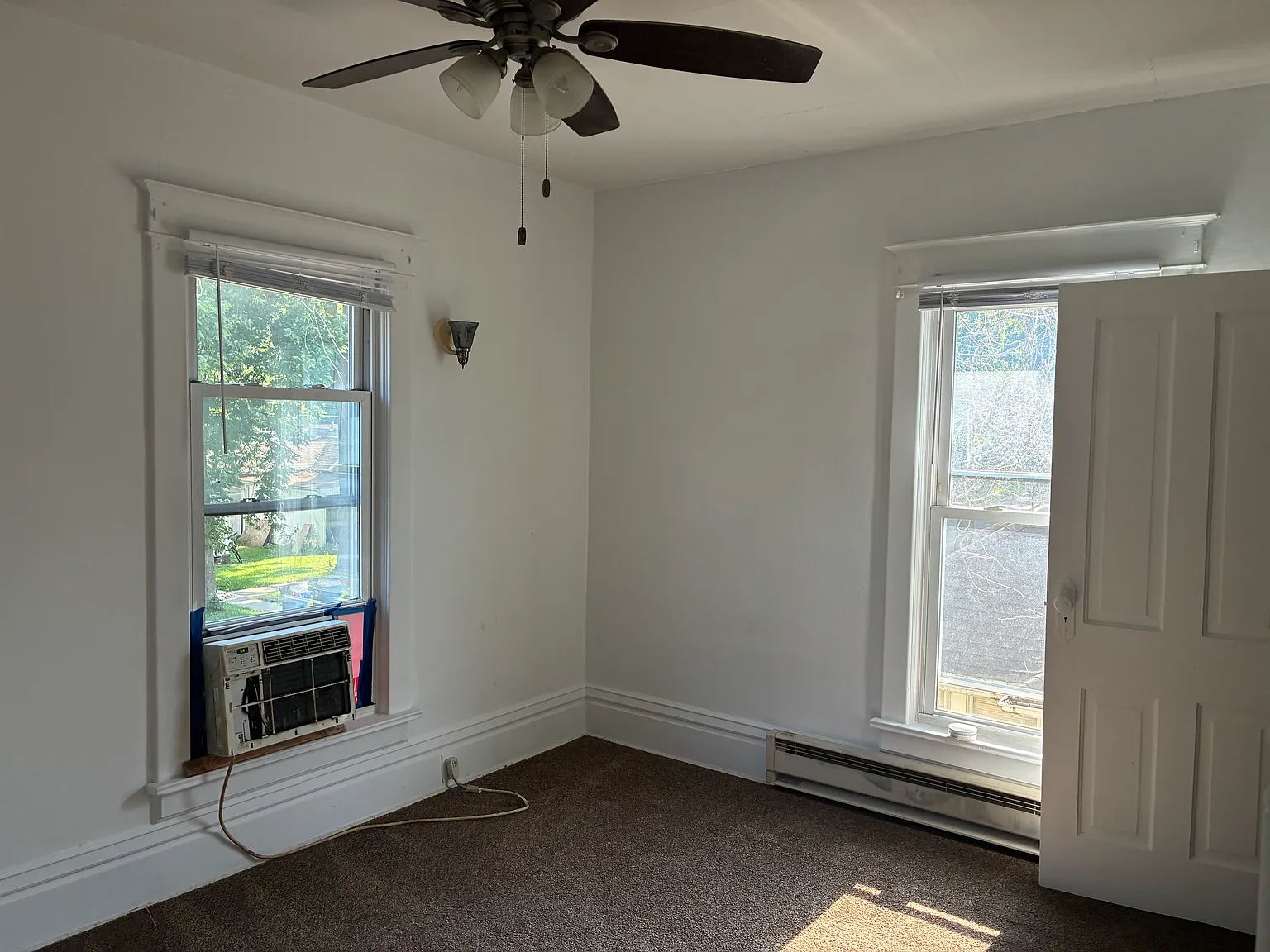 2 bed, $1,350 — Photo 1