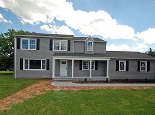 106 Robin Way, Neshanic Station, NJ 08853
