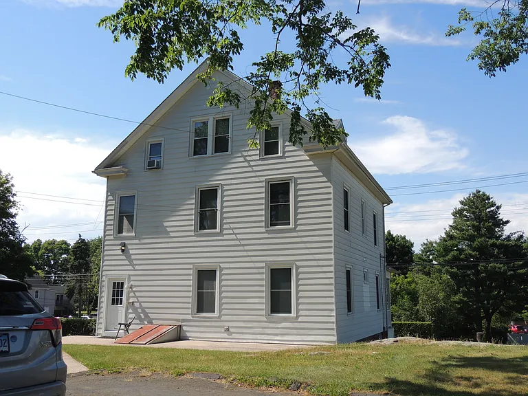 132 Silver Sands Rd #1 — Photo 11