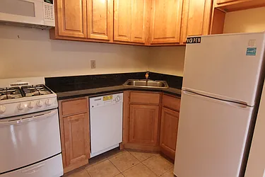 Rented by Guidance Realty Corp.