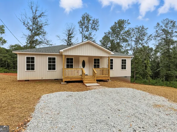 1994 Tower Rd, Martin, GA 30557