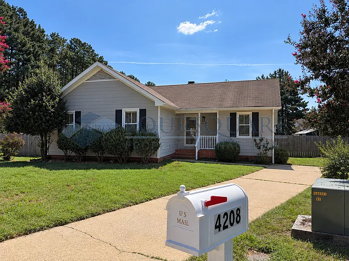 3 bed, 2.0 bath, 1148 sqft, $1,797 — Photo 2