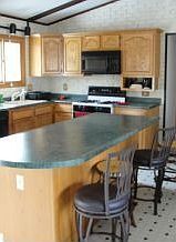 Bright & Sunny Kitchen