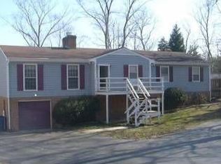 6317 Mockingbird Ln, Midlothian, VA 23112