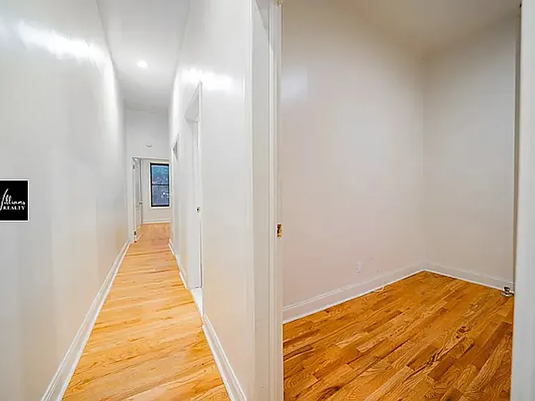 853 Putnam Ave #1 — Photo 13