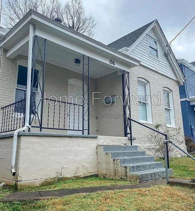 4 bed, 2.0 bath, 1878 sqft, $2,750 — Photo 1