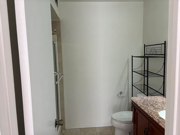3055 Trinity Dr #528 — Photo 16