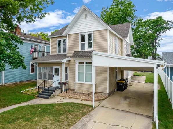 407 Superior Avenue, Tomah, WI 54660