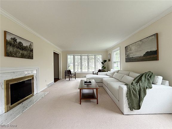 5th image of 5325 Golfway Ln