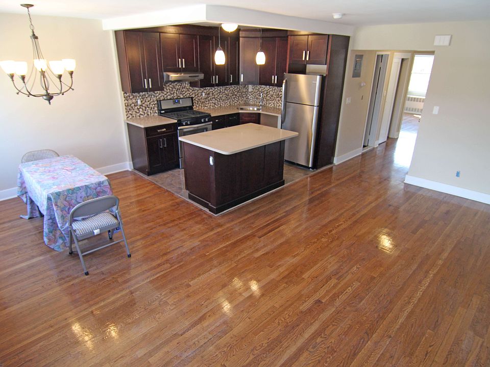 1st image of 3054 74th St #1