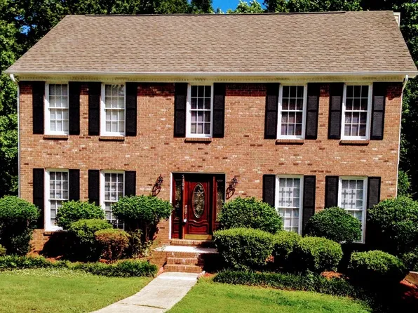 5109 Glore Rd SW, Mableton, GA 30126