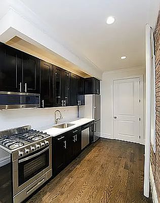 1st image of 128 2nd Ave APT A1