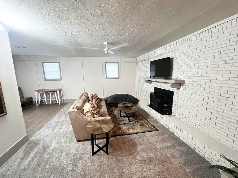 226 Stephens Rd — Photo 21
