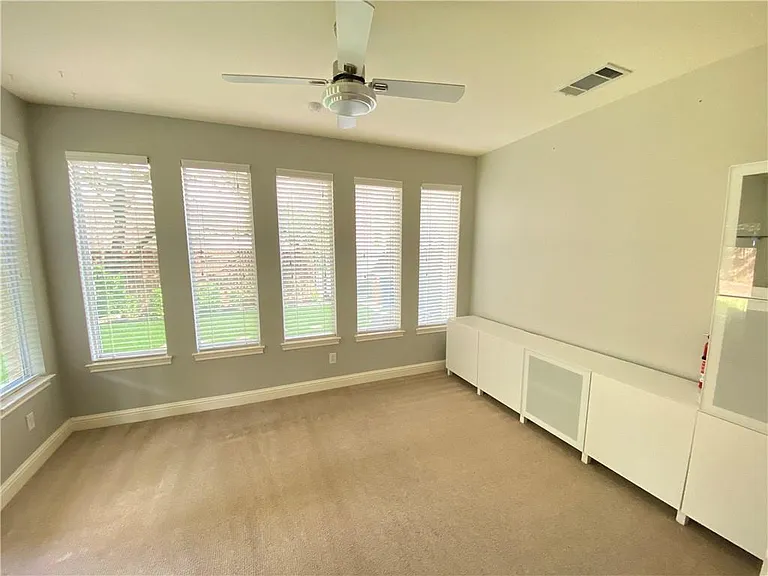 7424 Jaborandi Dr — Photo 9