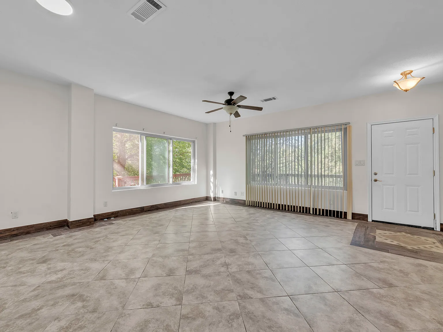 170 Interstate Dr — Photo 4