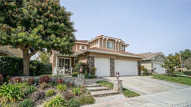 1st image of 27645 Deerfield Ln