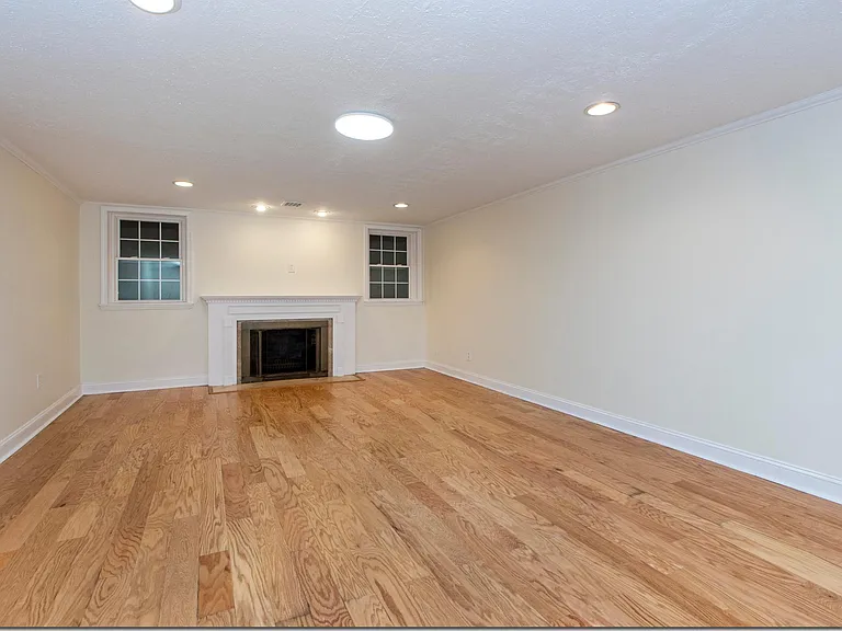 2685 Rocklyn Rd — Photo 31