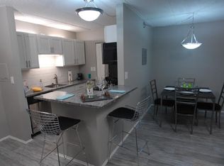 2871 Troy Center Dr APT 1007, Troy, MI 48084