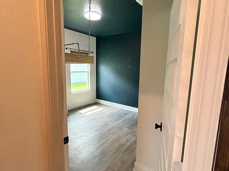 23298 Lieutenant Ave — Photo 20