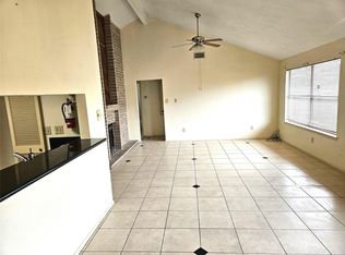 8215 Summer Quail Dr, Missouri City, TX 77489