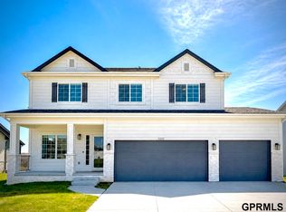 9225 S 177th St, Omaha, NE 68136