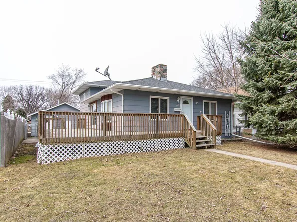 1530 11th St N, Fargo, ND 58102