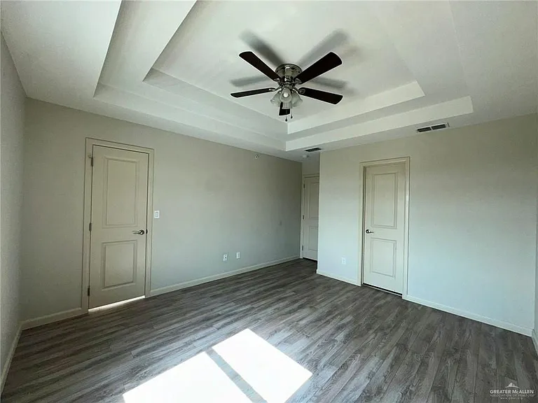 414 Newport Ave #2 — Photo 17