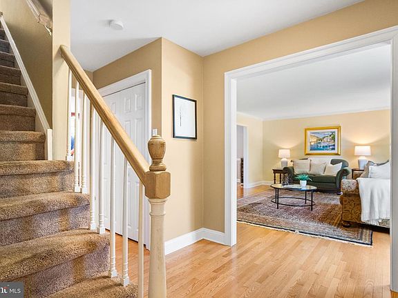 4th image of 115 Mulberry Ln