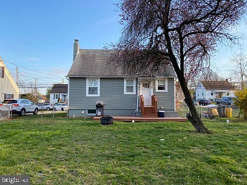 2nd image of 2208 Smith Ave