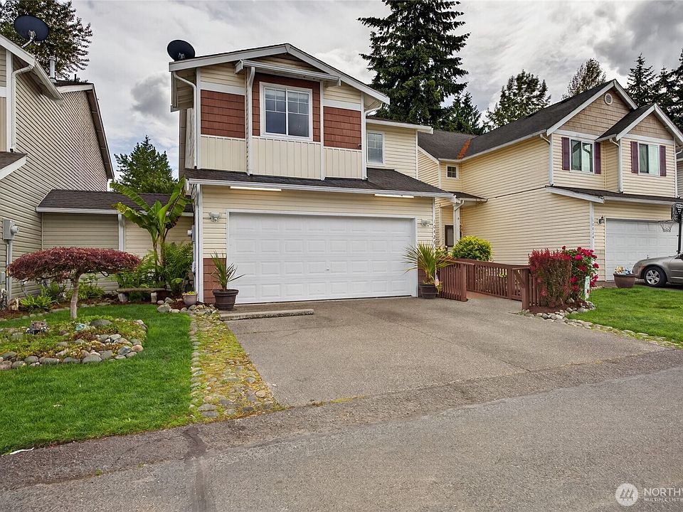 1st image of 10426 198th Street Ct E
