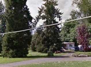 1448 Harbor Dr, Springfield, OR 97477