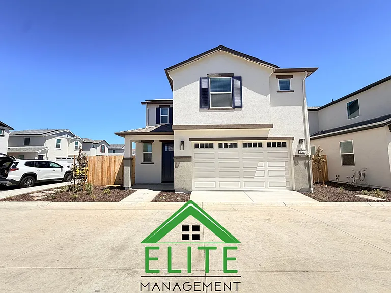 856 Pecan Tree Ln — Photo 2